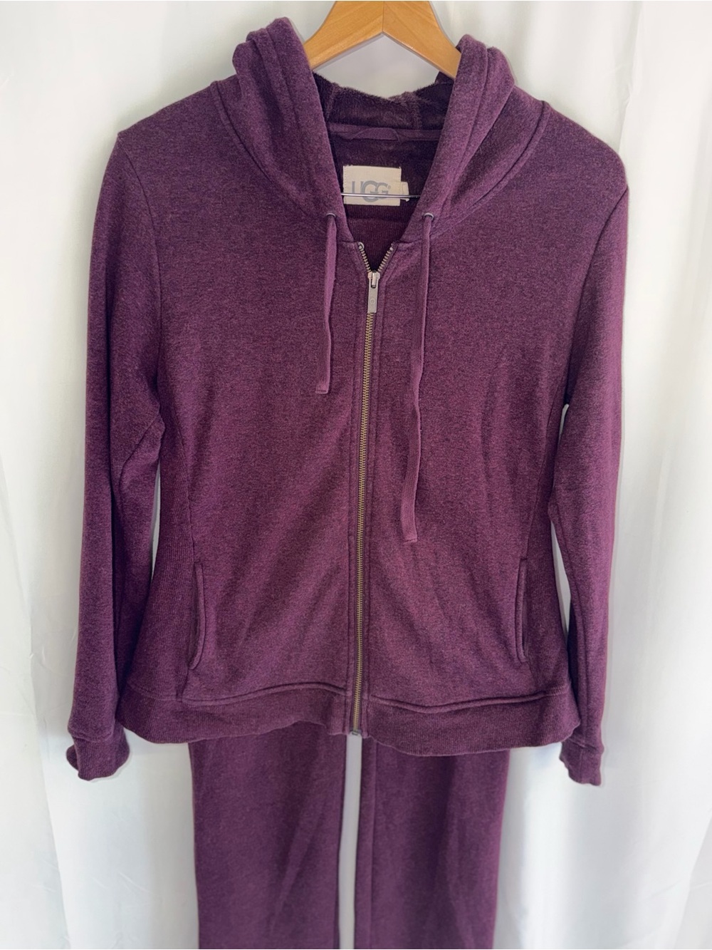 UGG Australia Women's Plum Zip Hoodie and Sweatpants Set